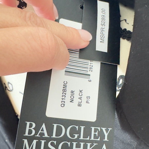 Badgley Mischka Black Trench Coat - Picture 9 of 9